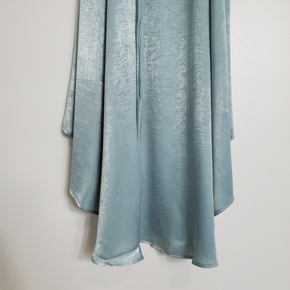 Show ME YOUR MUMU MEGHAN WRAP DRESS IN SILVER SAGE SHEEN  NEW WITH TAGS - Picture 9 of 14